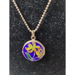 Vintage Genuine Sterling Silver Enameled Round Floral Locket Pendant Necklace